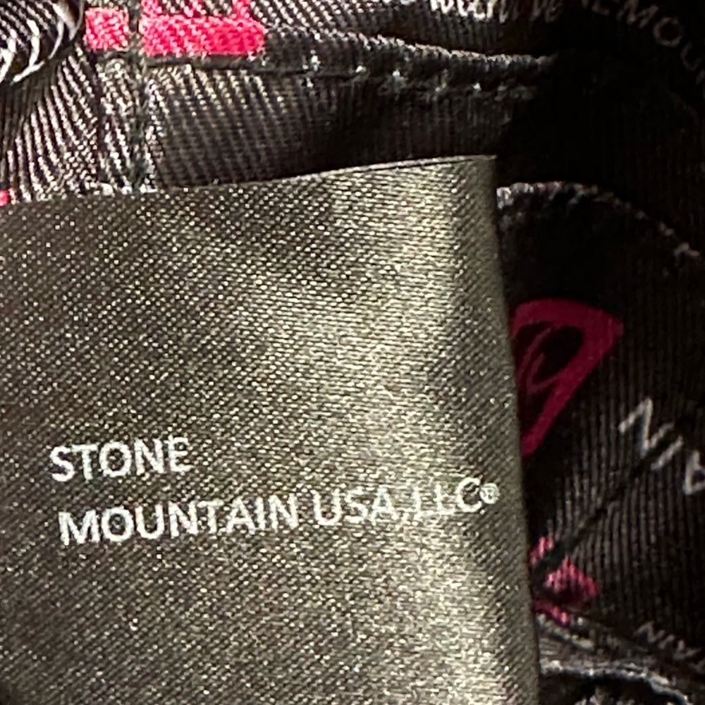 New Stone Mountain Purse Wristlet Black White Quilted Handbag Shoulder Bag - Picture 12 of 12